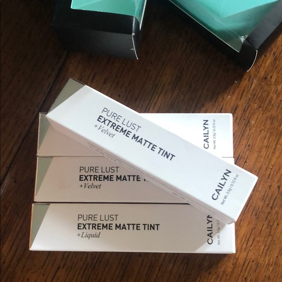 Pure Lust Extreme Matte Tint plus Velvet👄👄 - Picture 1 of 6